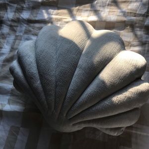 Tamar Mogendorff Shell Velvet Pillow